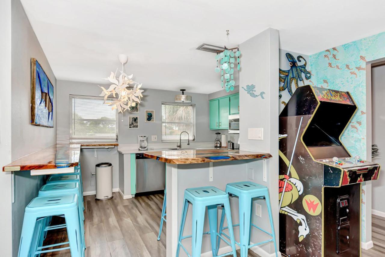 Mermaid House With Pool Jacuzzi Steps To Siesta Key Beach ساراسوتا المظهر الخارجي الصورة